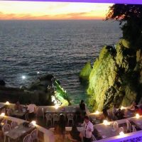 Food, Wine & Nightlife